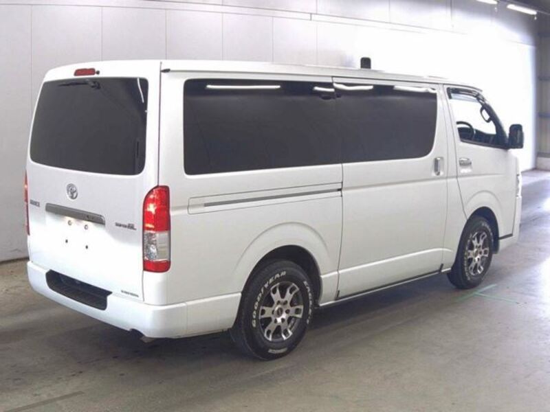 HIACE