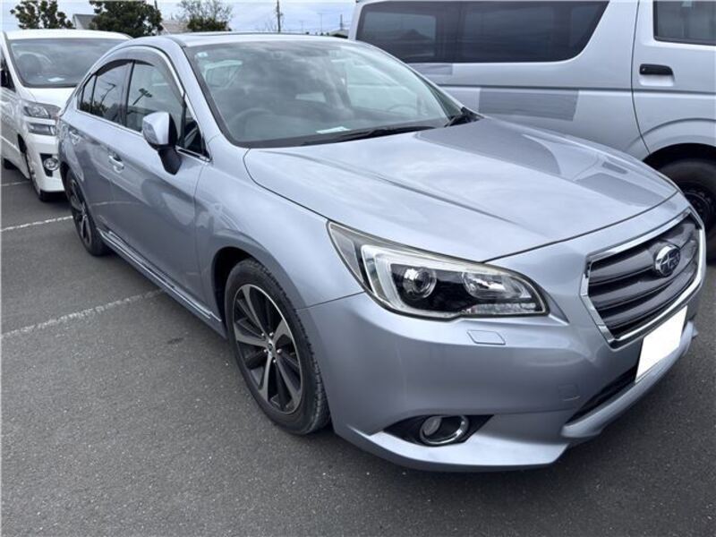 SUBARU LEGACY B4