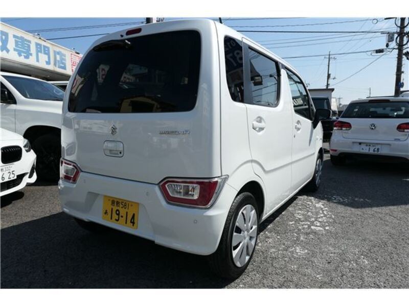 WAGON R