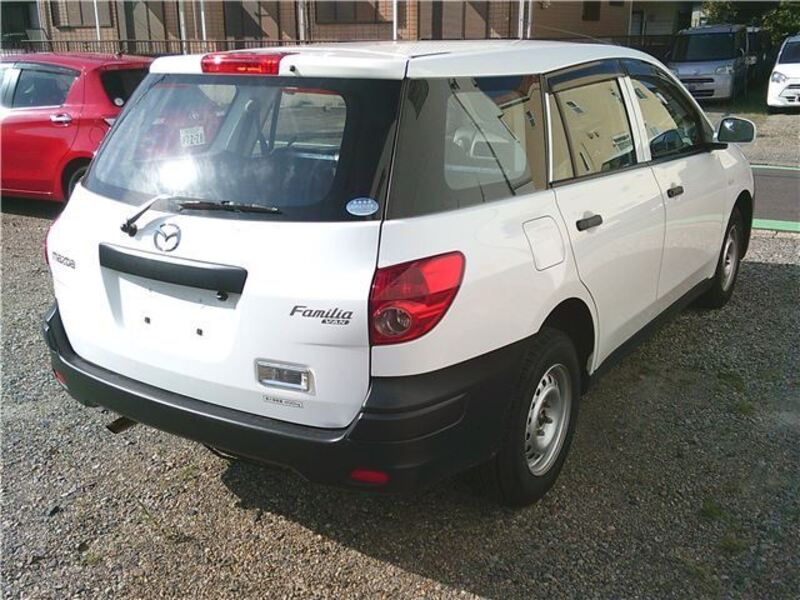 FAMILIA VAN