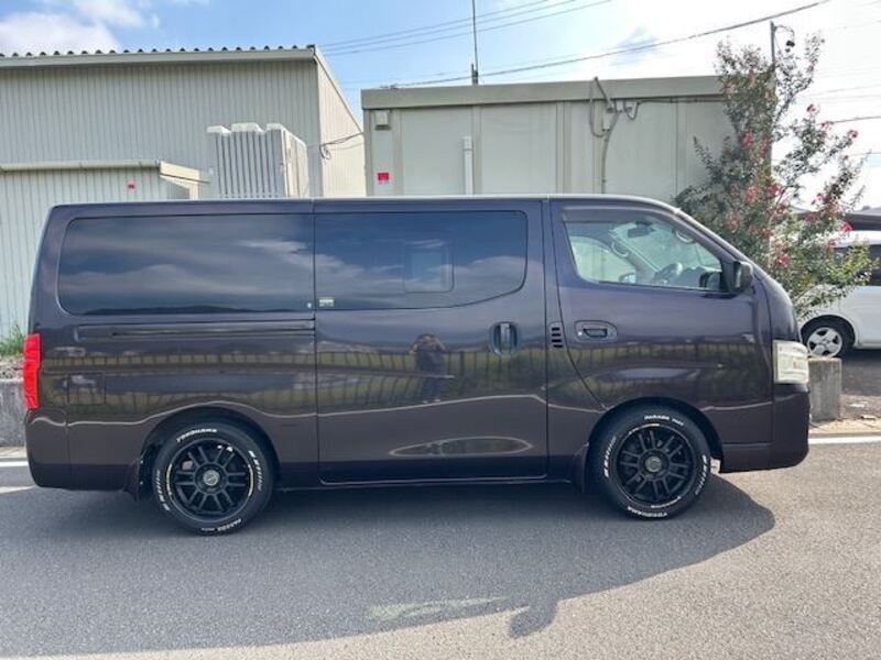 NV350 CARAVAN