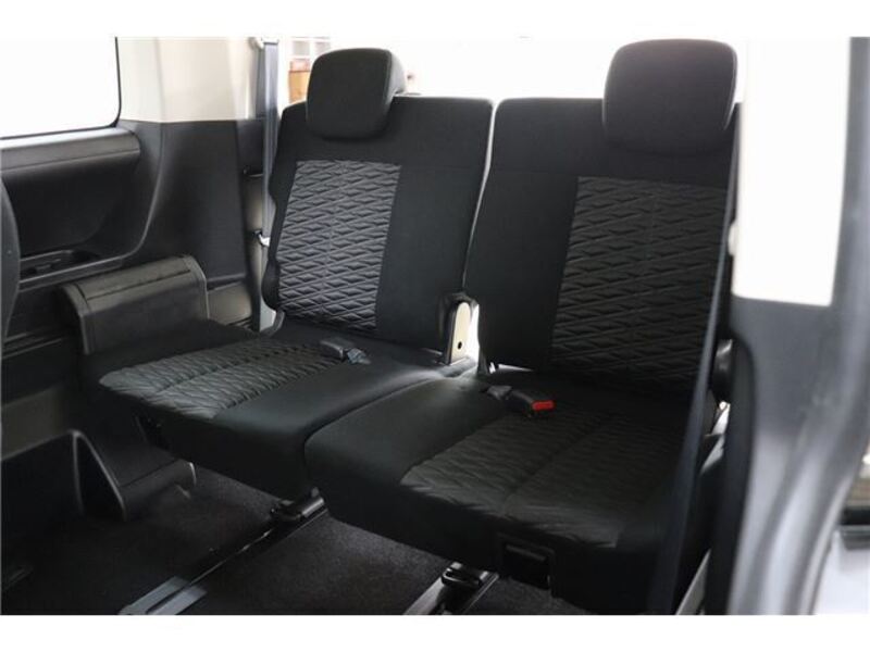 DELICA D5
