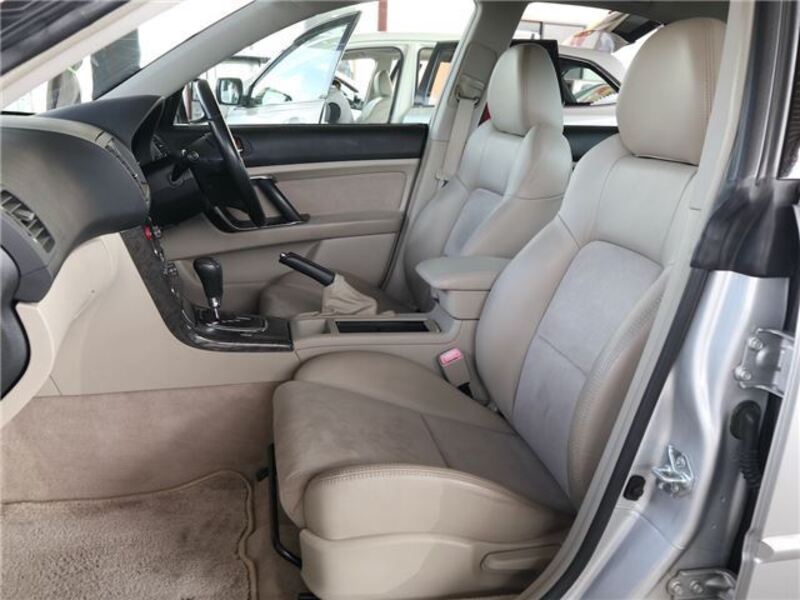LEGACY B4