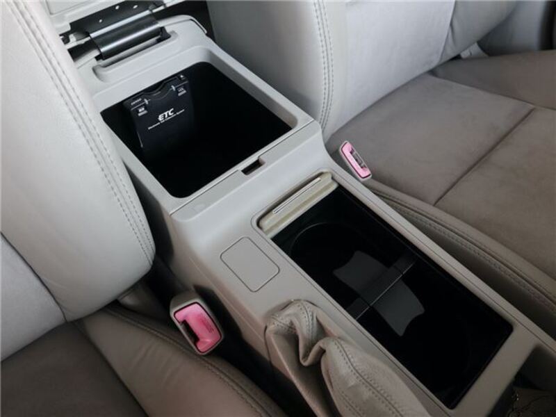 LEGACY B4