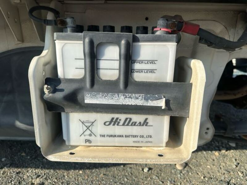 CARRY TRUCK