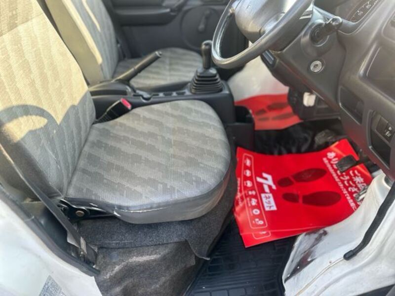 CARRY TRUCK