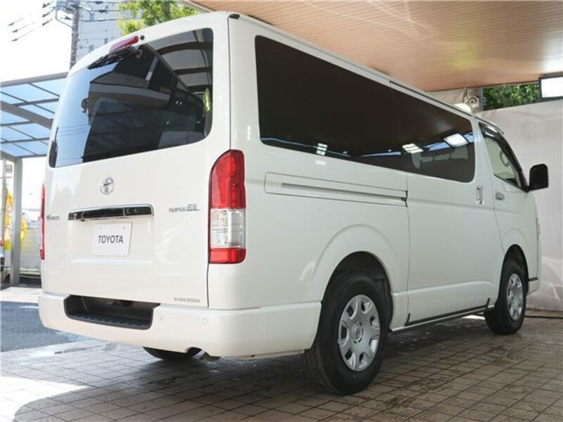 HIACE