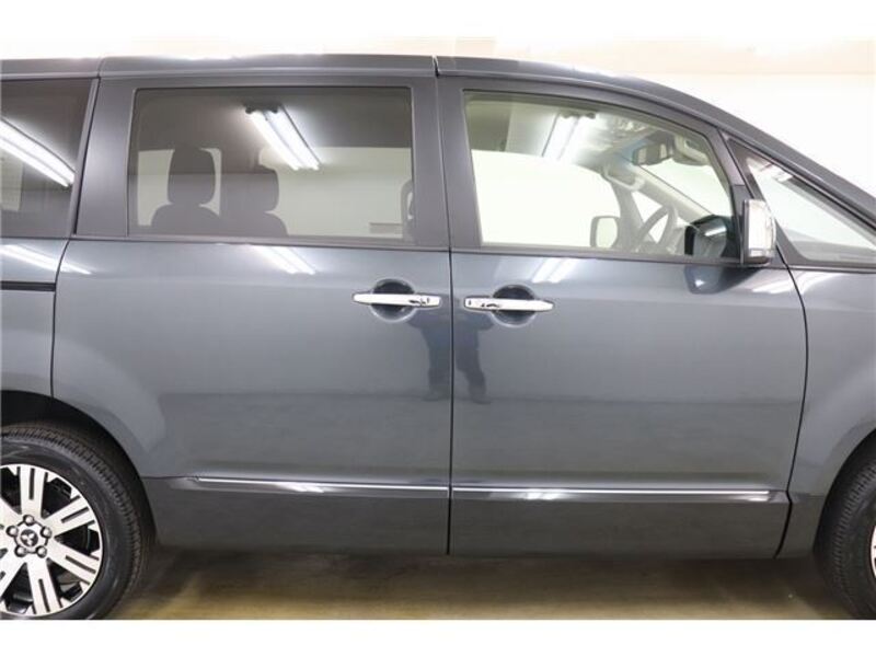 DELICA D5