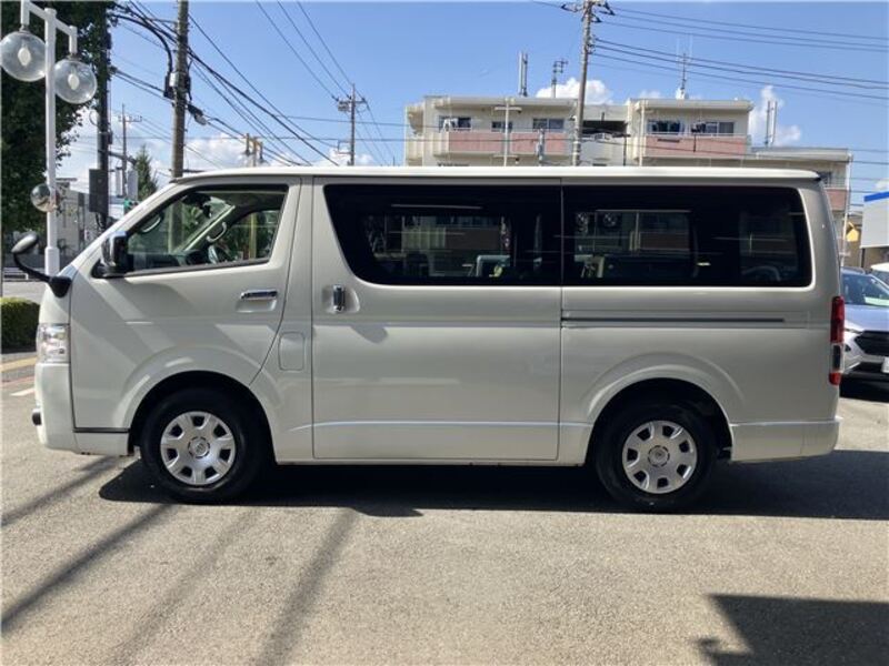 HIACE