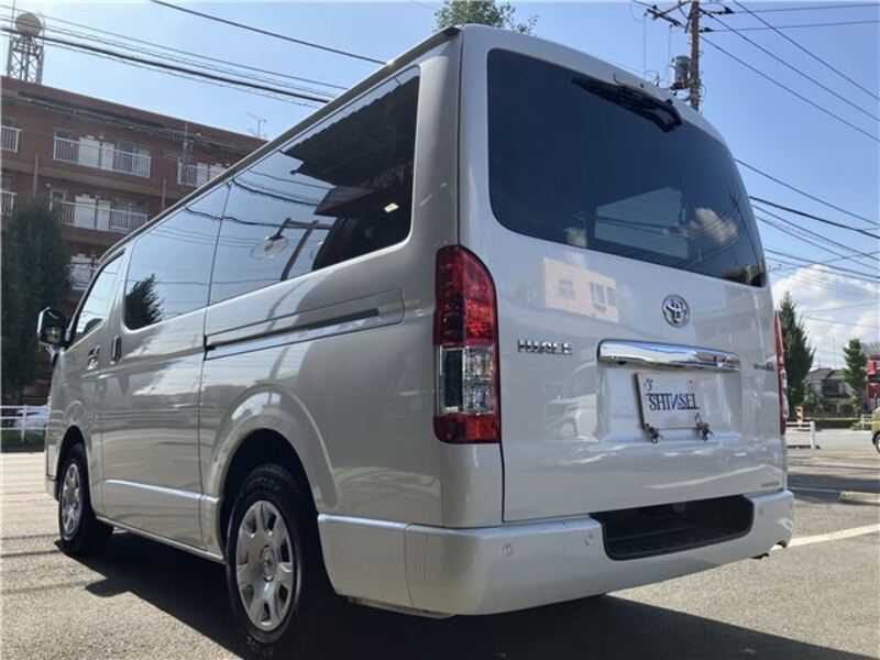 HIACE