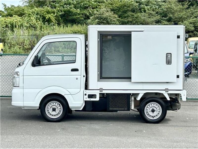 CARRY TRUCK