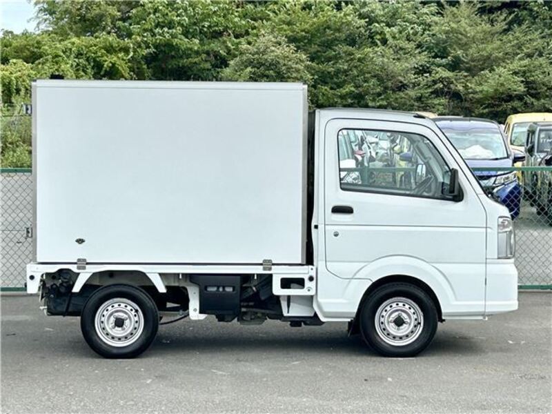 CARRY TRUCK