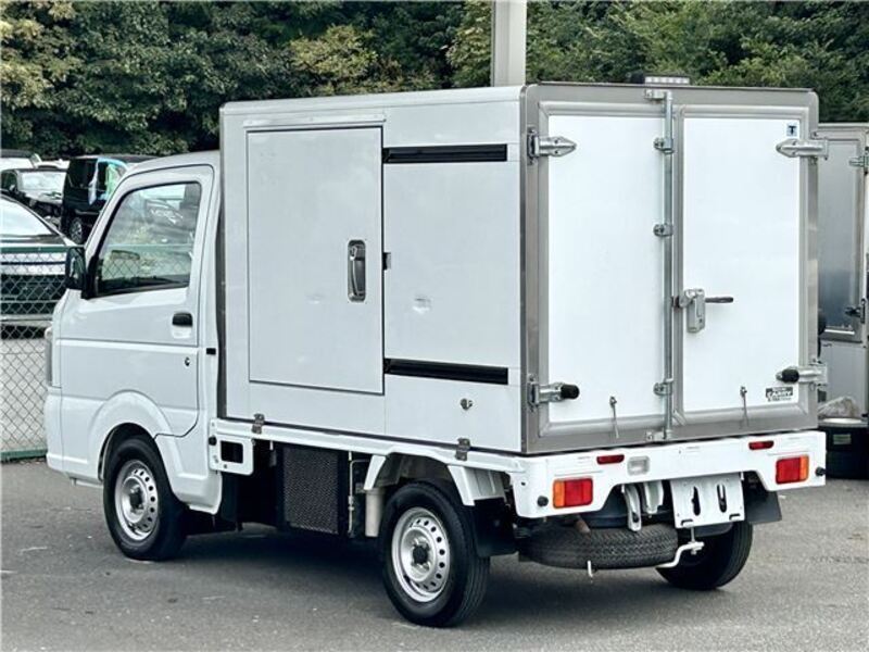 CARRY TRUCK