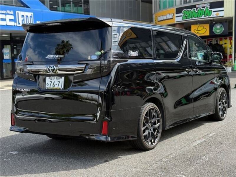 VELLFIRE