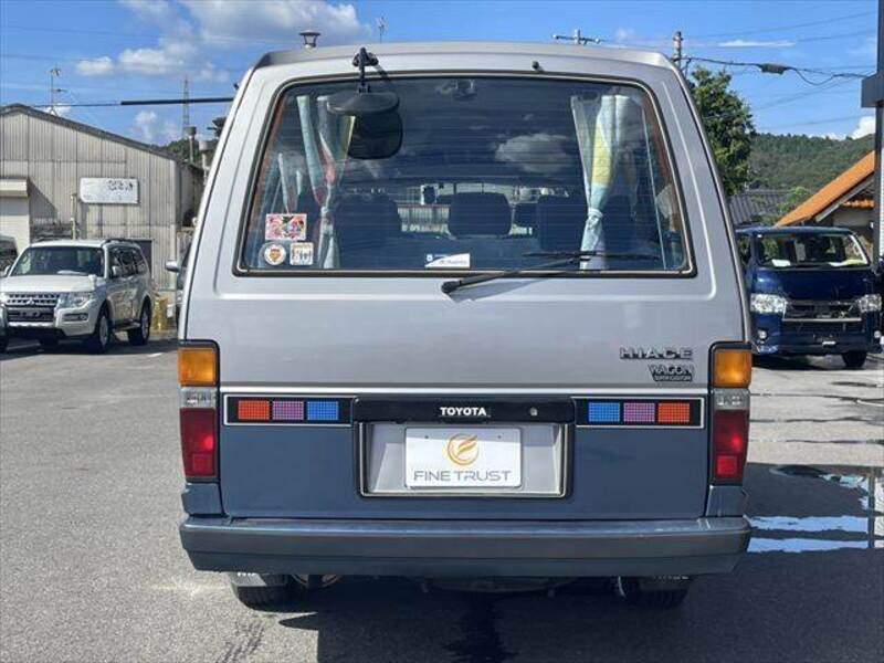 HIACE VAN