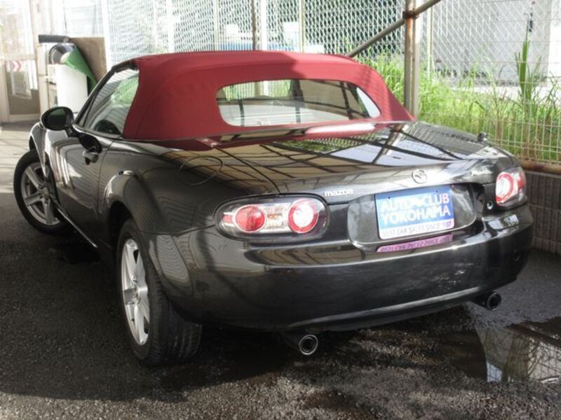 ROADSTER