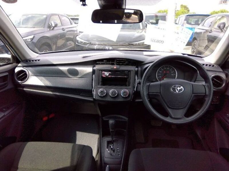 COROLLA AXIO