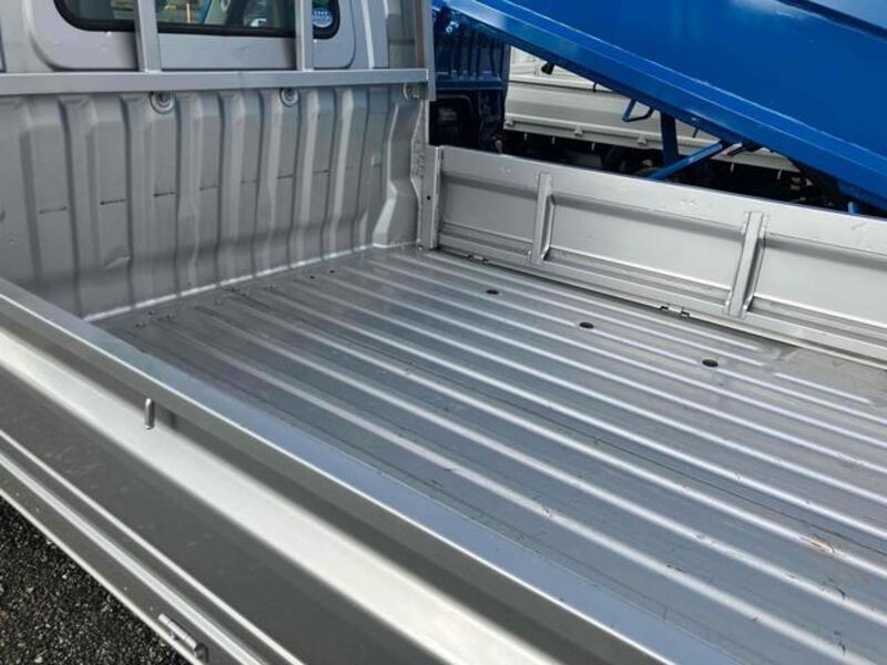 TOWNACE TRUCK