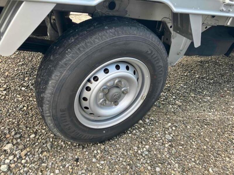 TOWNACE TRUCK
