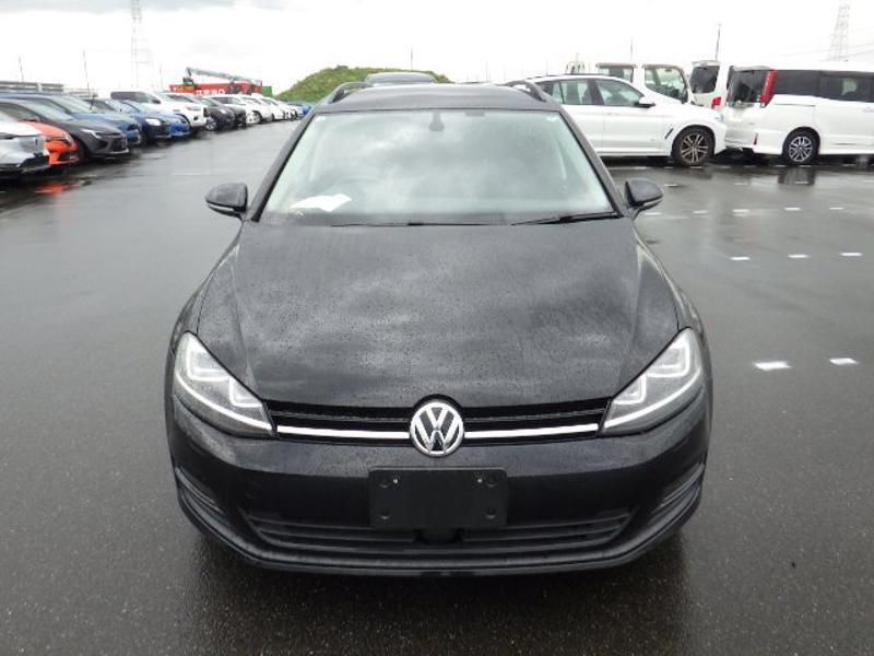 GOLF VARIANT