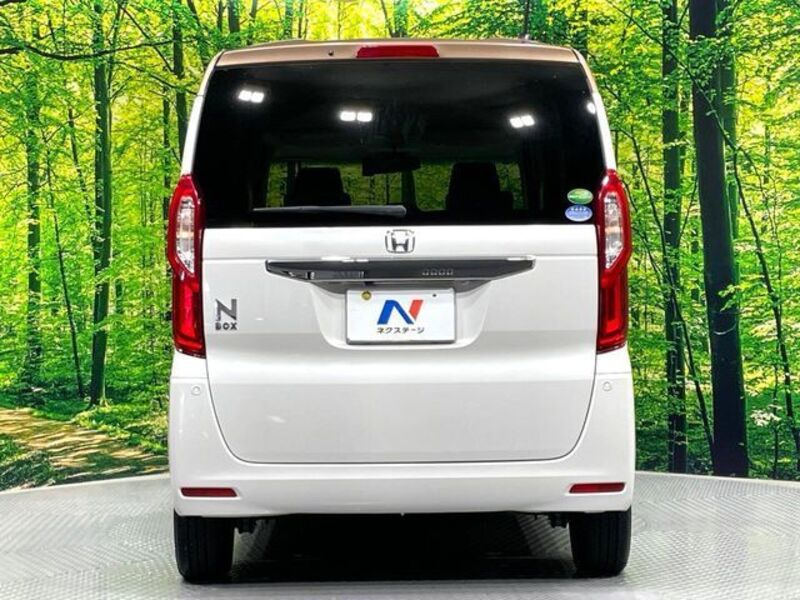 N BOX