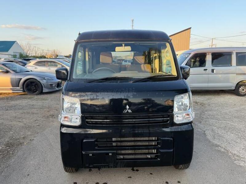 MINICAB VAN
