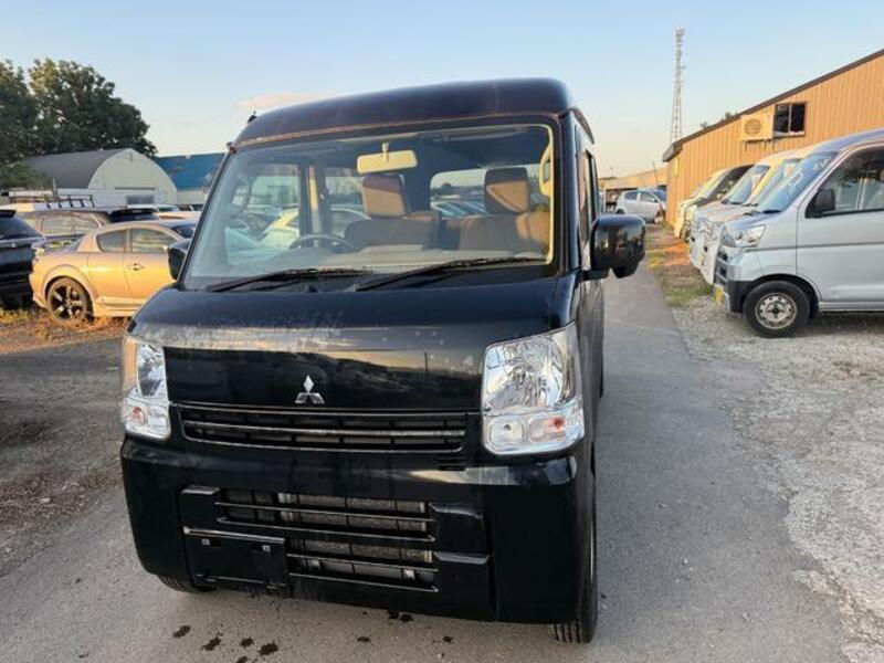 MINICAB VAN
