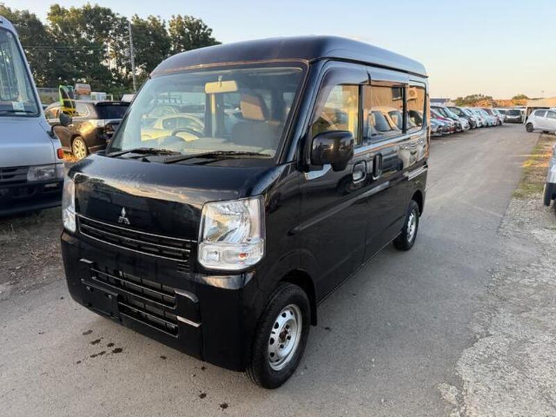 MINICAB VAN