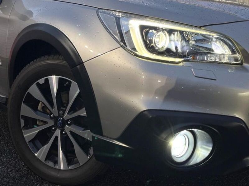 LEGACY OUTBACK