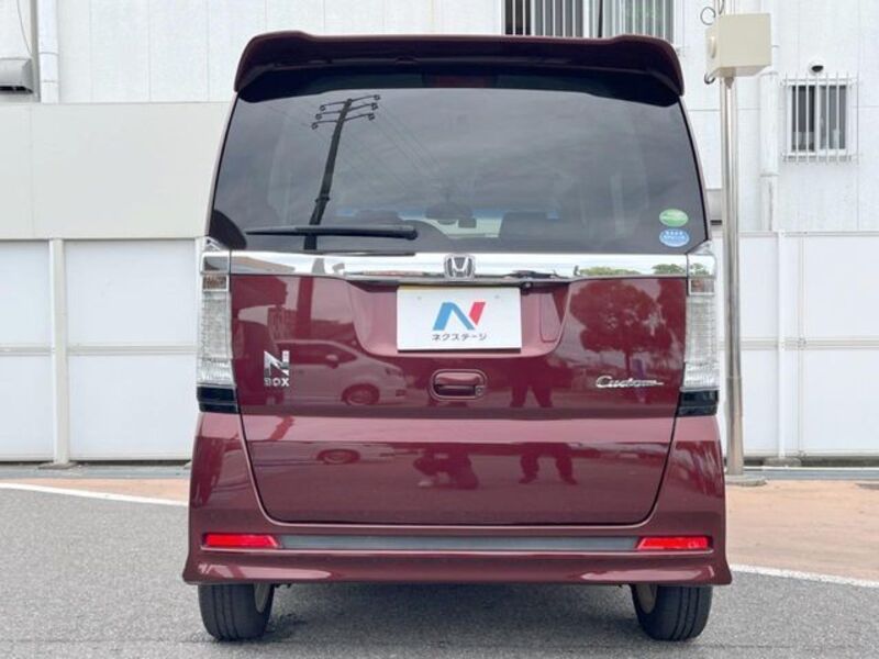 N BOX CUSTOM