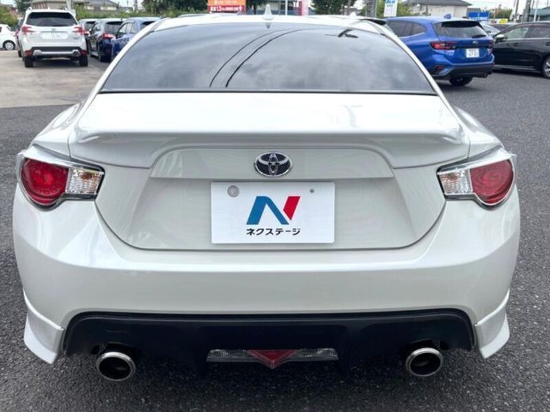 86
