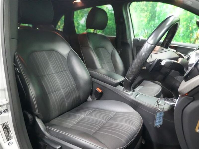 B-CLASS