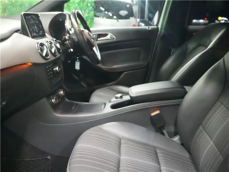 B-CLASS