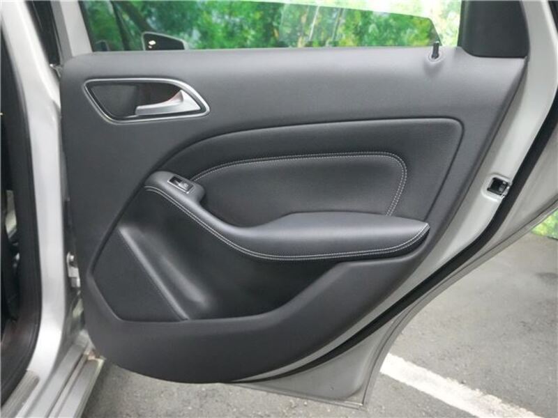 B-CLASS