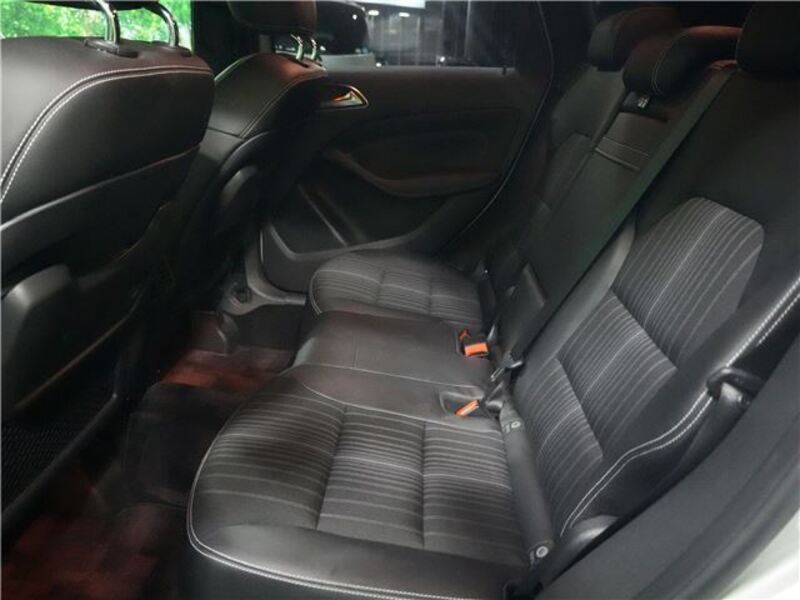 B-CLASS