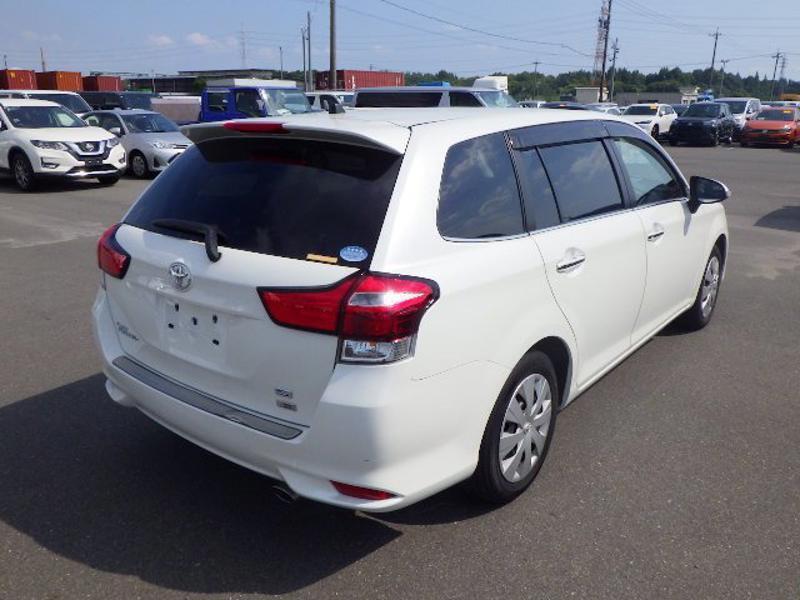 COROLLA FIELDER