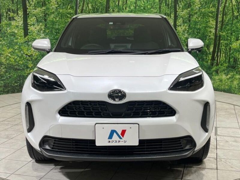 YARIS CROSS