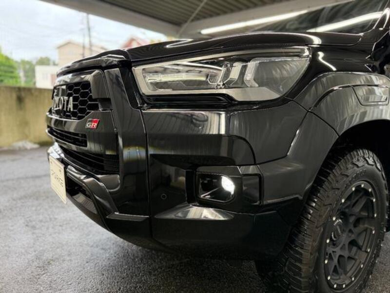 HILUX