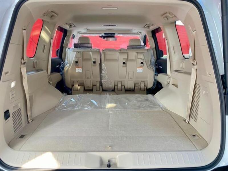 LAND CRUISER