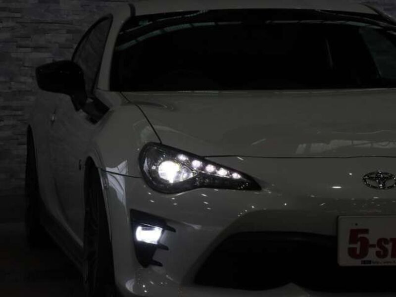 86