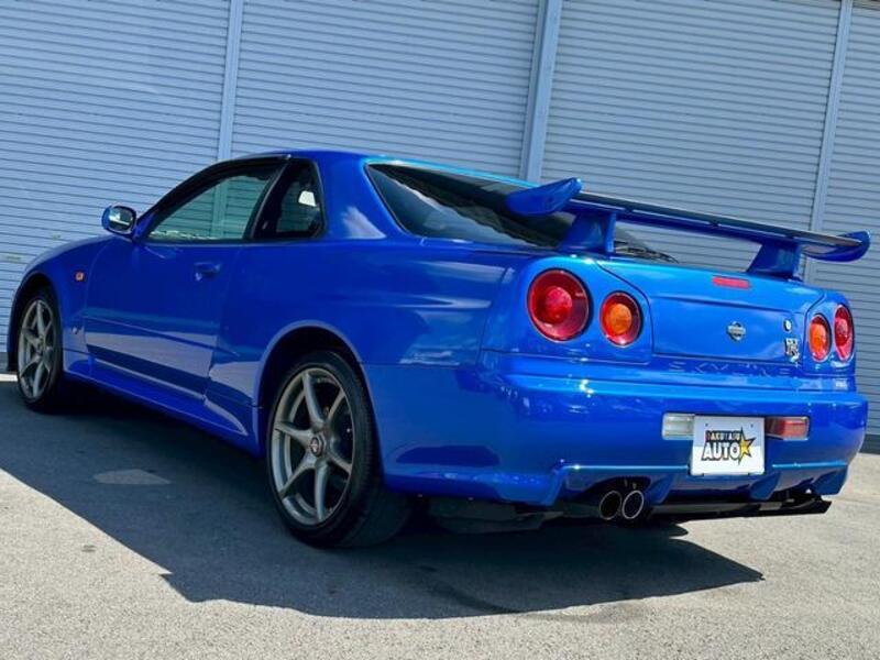 SKYLINE