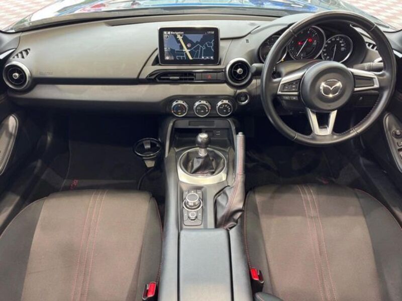 ROADSTER