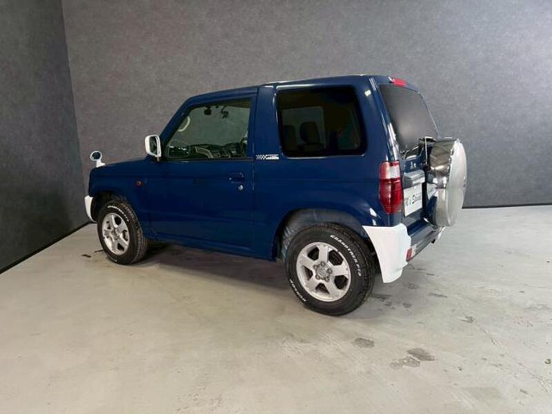 PAJERO MINI