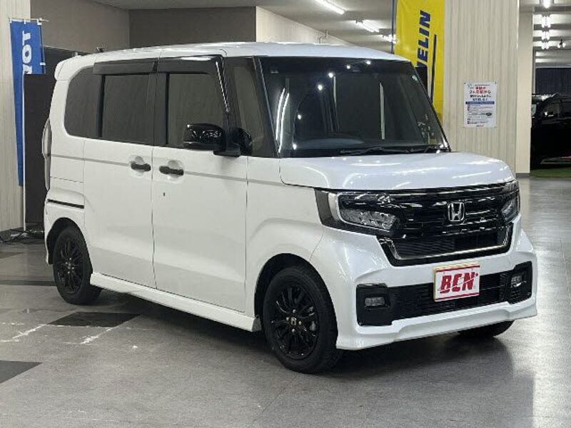 N BOX CUSTOM