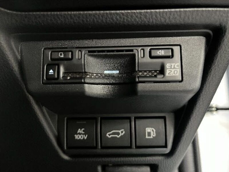 PRIUS PHV