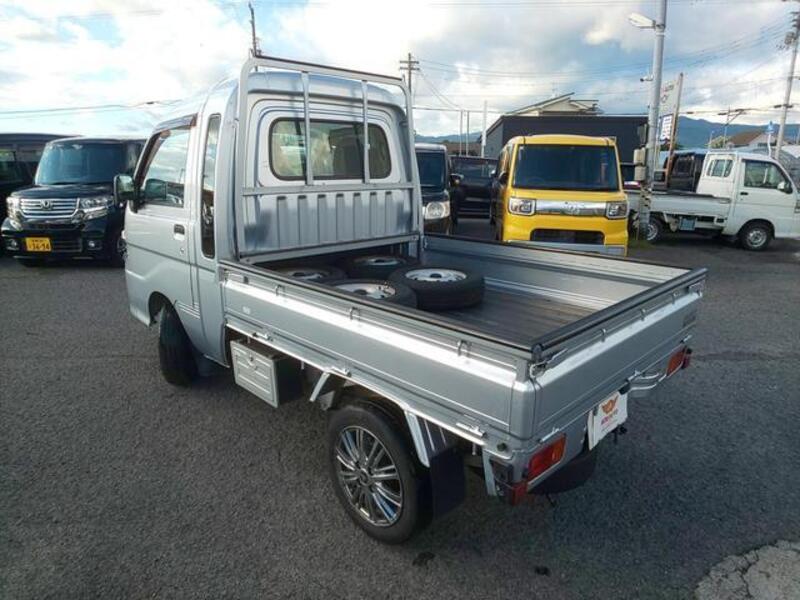 HIJET TRUCK