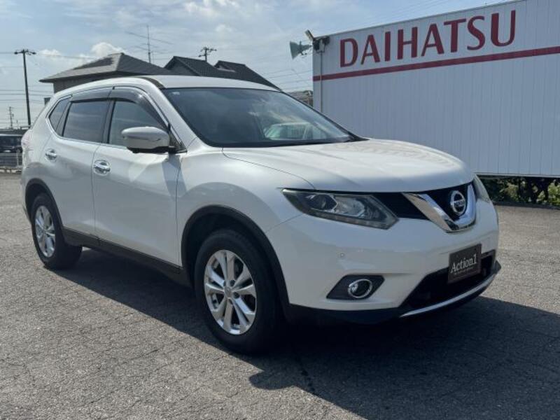 X-TRAIL