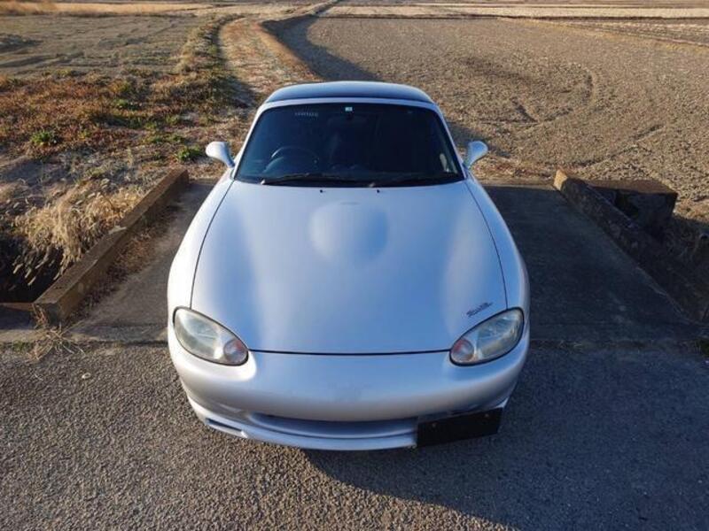 ROADSTER