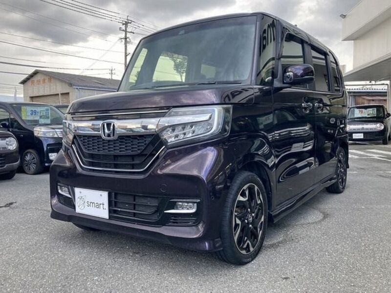 N BOX CUSTOM