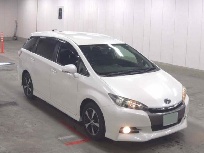 TOYOTA WISH
